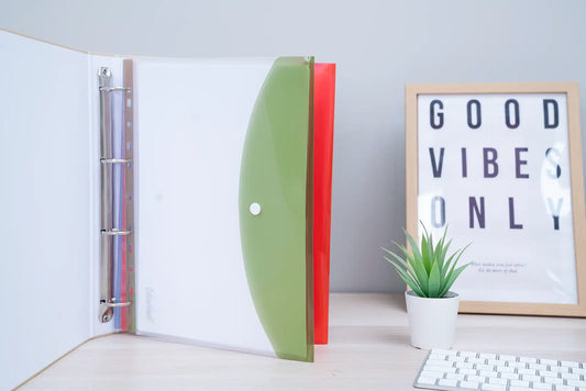 Portadocumenti A4 con bottone orizzontale